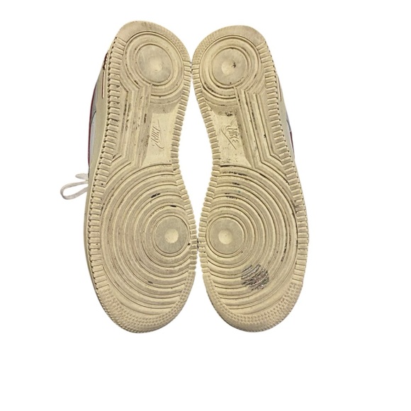 WOMEN’ S SIZE 9.5 - NIKE AIR FORCE 1 ‘07 NEXT NATURE ‘SISTERHOOD - TEAM RED’ - Picture 11 of 11